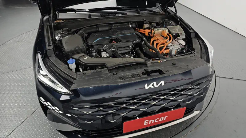 Kia K8