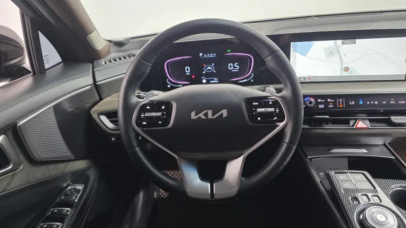 Kia K8