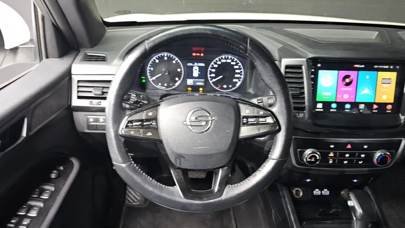 SsangYong Rexton Sports