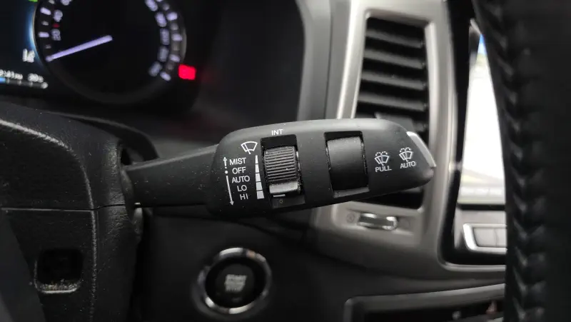 SsangYong Rexton Sports Khan