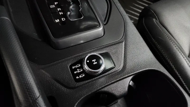 SsangYong Rexton Sports