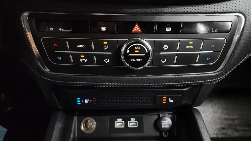 SsangYong Rexton Sports