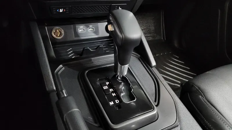 SsangYong Rexton Sports