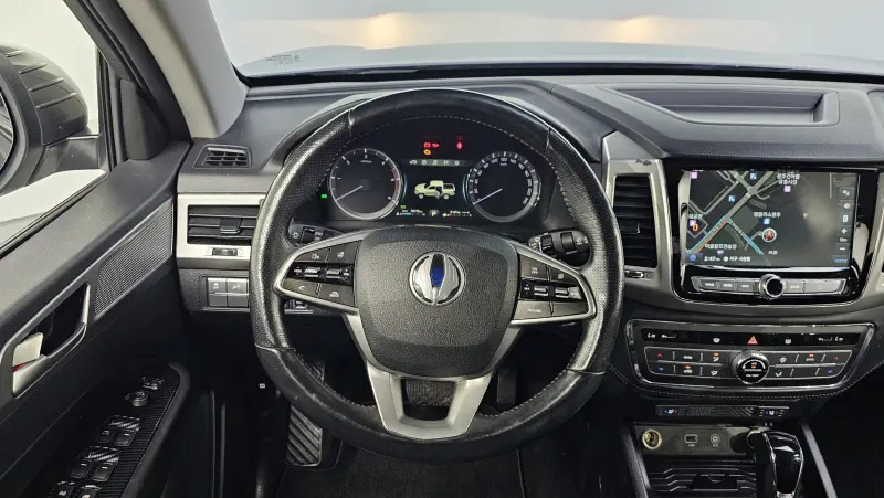 SsangYong Rexton Sports