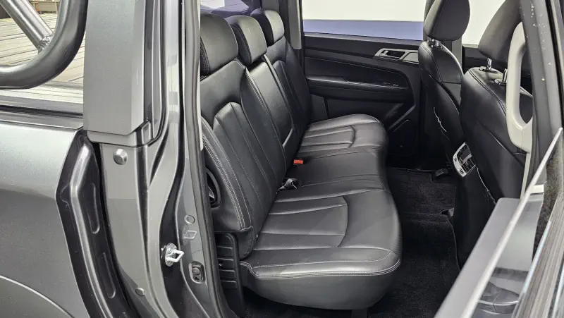 SsangYong Rexton Sports