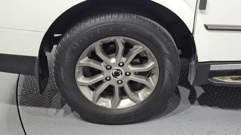 SsangYong Korando Sports