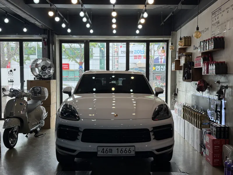 Porsche Cayenne