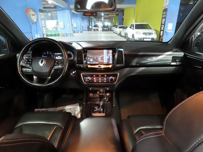 SsangYong Rexton Sports