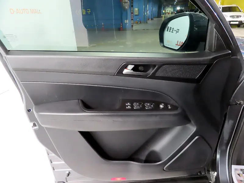 SsangYong Rexton Sports