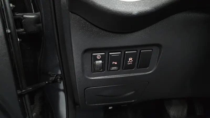Renault QM5