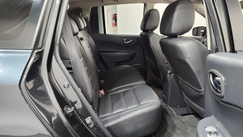 Renault QM5