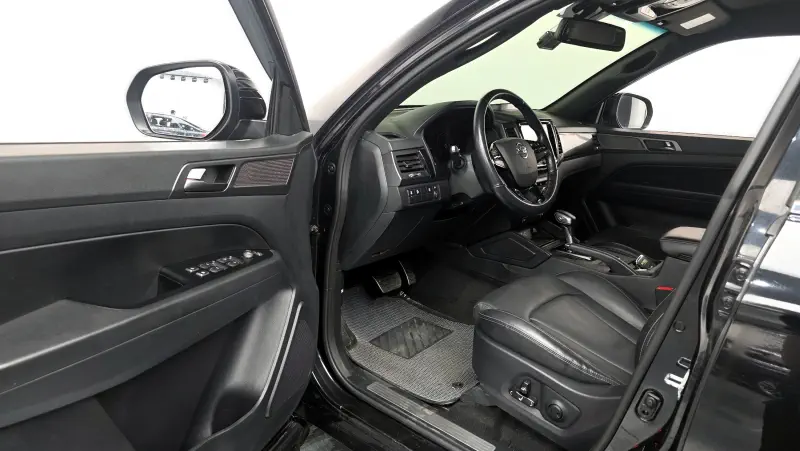 SsangYong Rexton Sports Khan