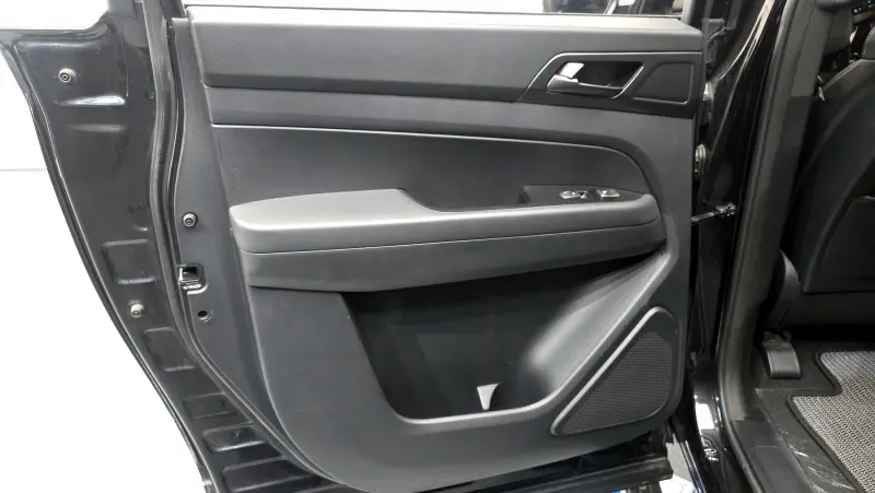 SsangYong Rexton Sports Khan