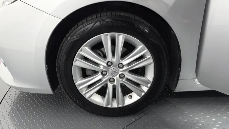 Lexus ES350