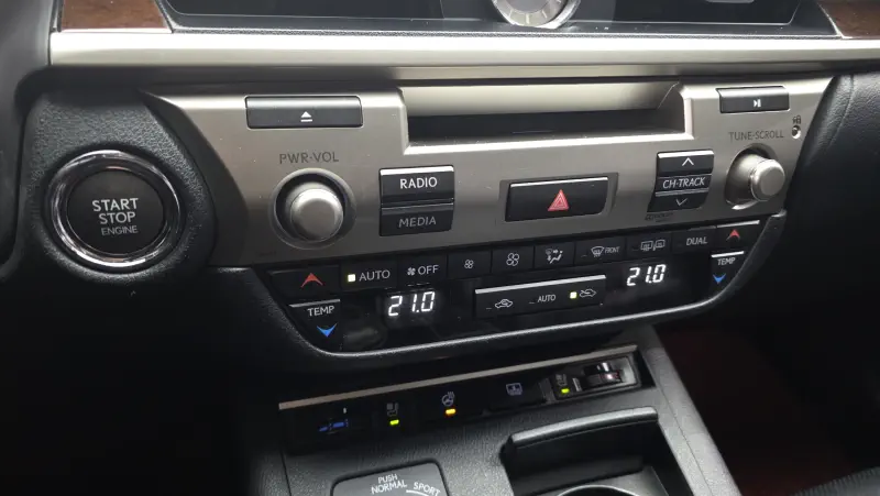 Lexus ES350