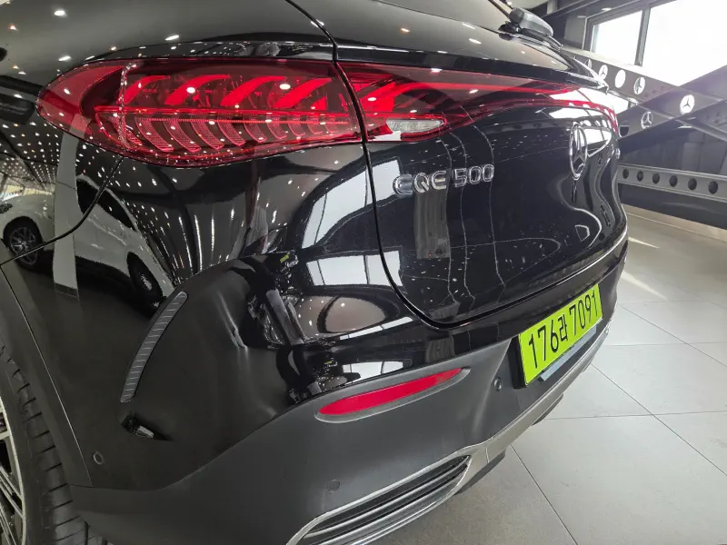 Mercedes-Benz EQE