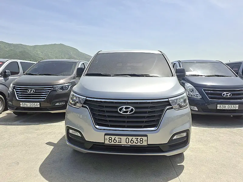 Hyundai Grand Starex