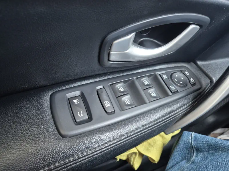 Renault SM5