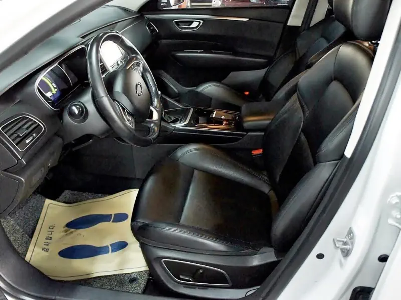 Renault Samsung SM6