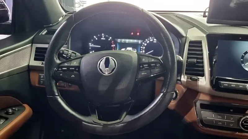 SsangYong Rexton Sports