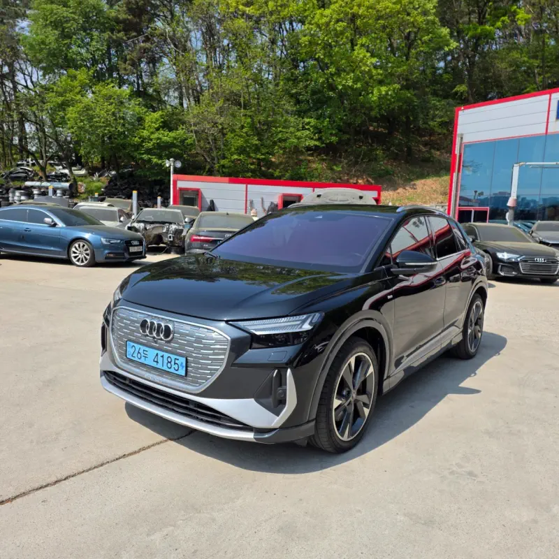 Audi Q4 e-tron