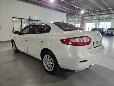 Renault SM3