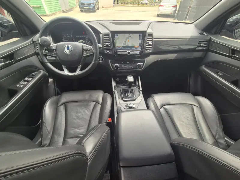 SsangYong Rexton Sports