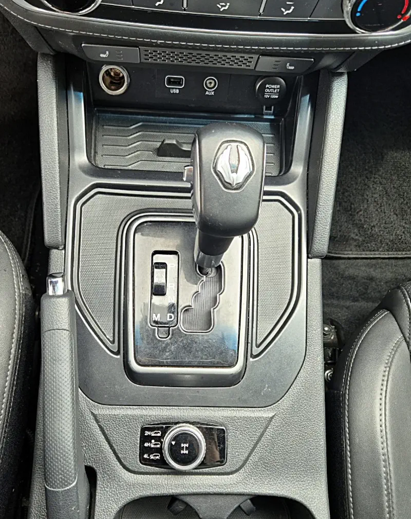 SsangYong Rexton Sports