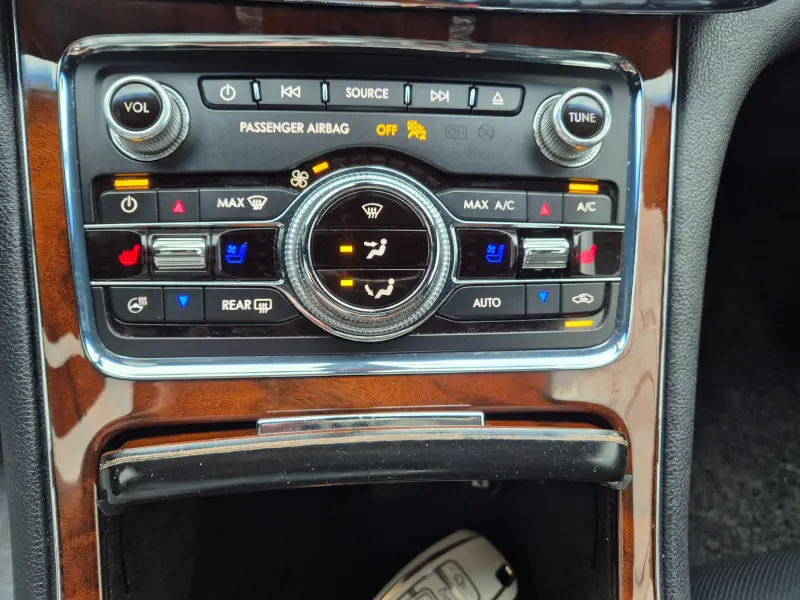 Lincoln Continental