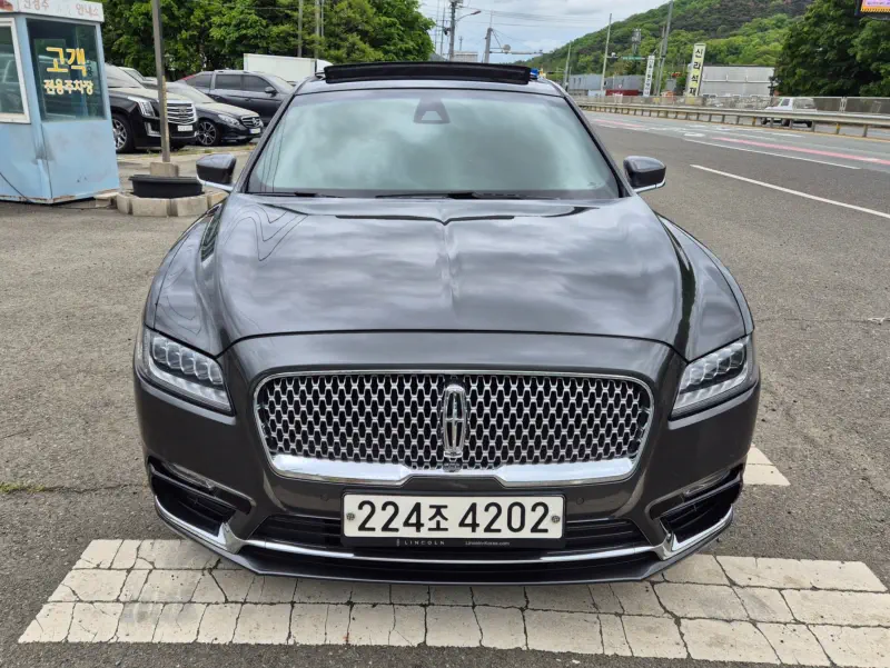 Lincoln Continental