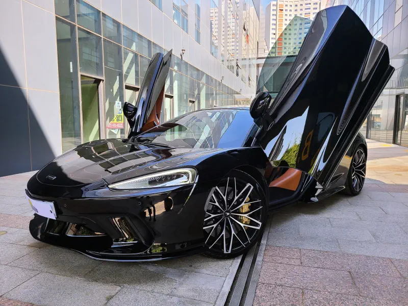 Mclaren GT