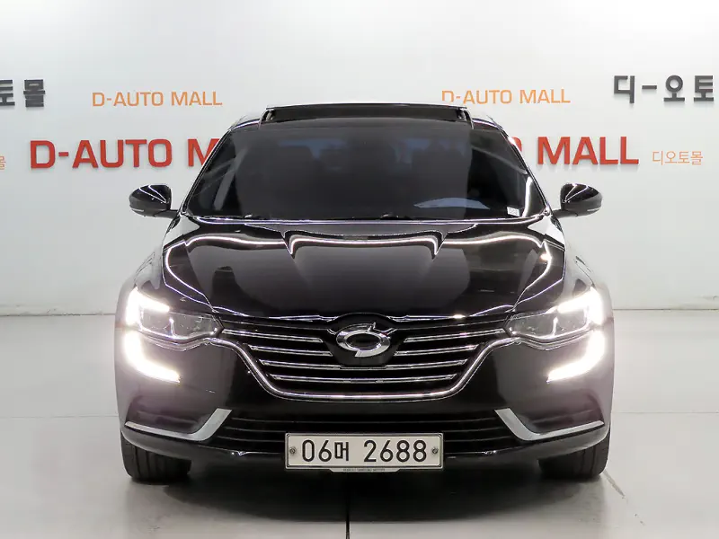 Renault SM6