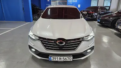 Renault SM6