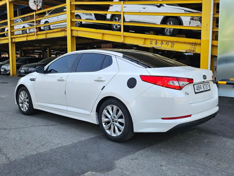 Kia K5
