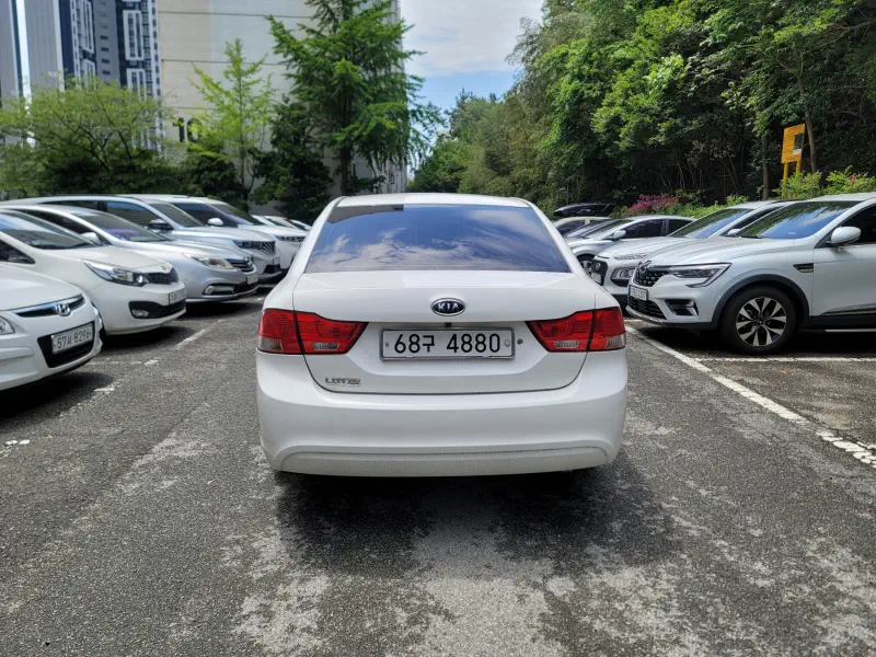Kia LOTZE