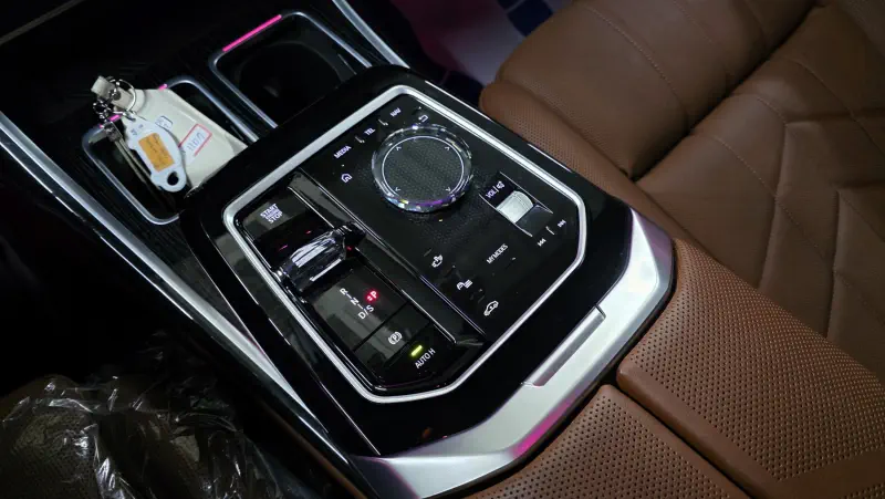 BMW 7-Series