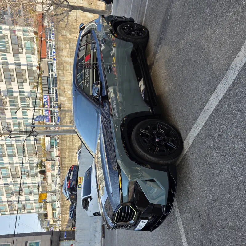 BMW XM