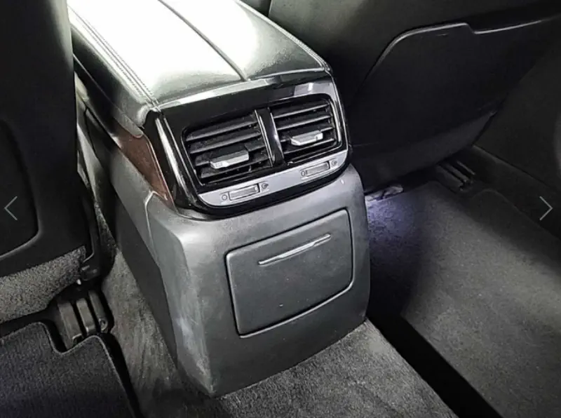 Genesis EQ900