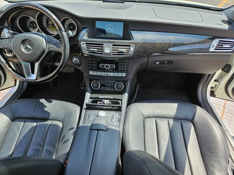 Mercedes-Benz CLS-Class