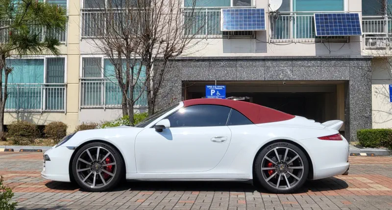 Porsche 911