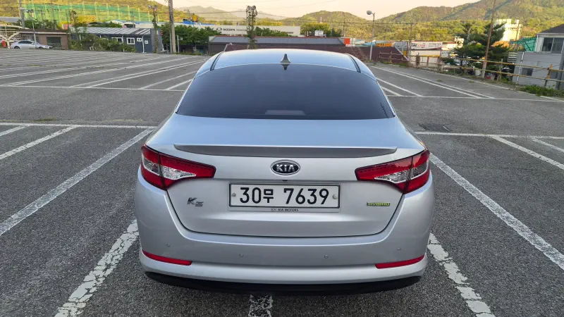 Kia K5