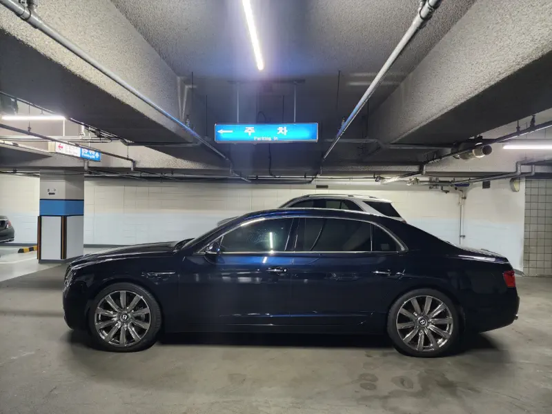 Bentley Flying Spur