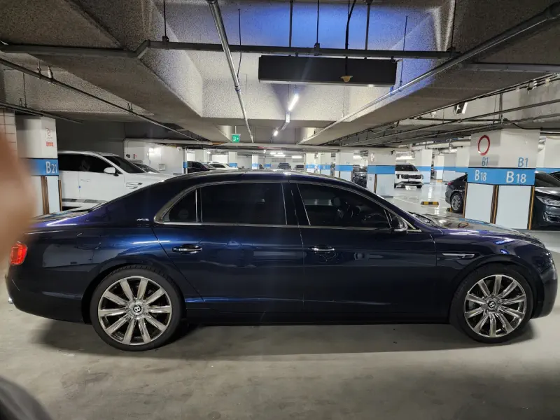 Bentley Flying Spur
