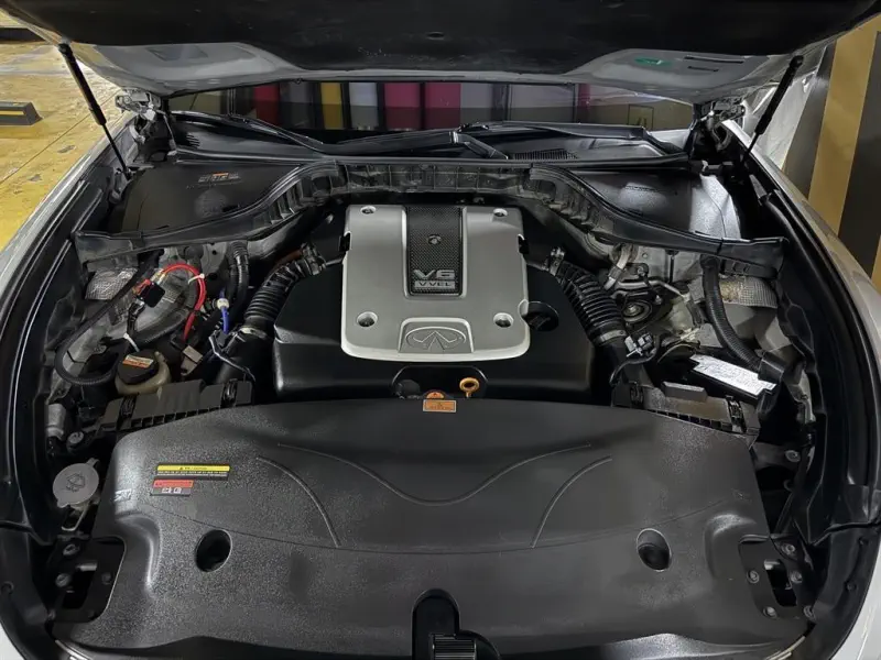 Infiniti M37
