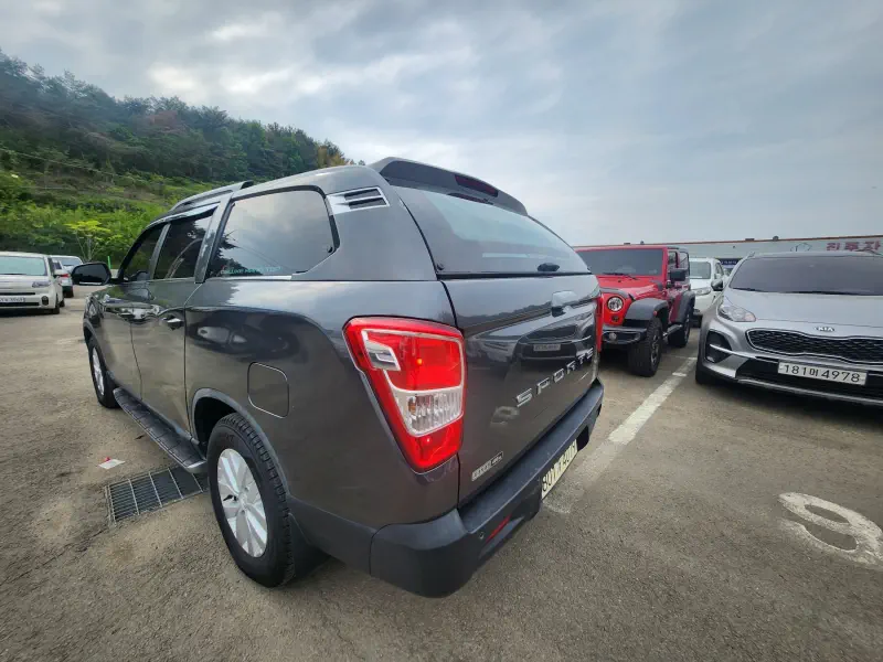 SsangYong Rexton Sports