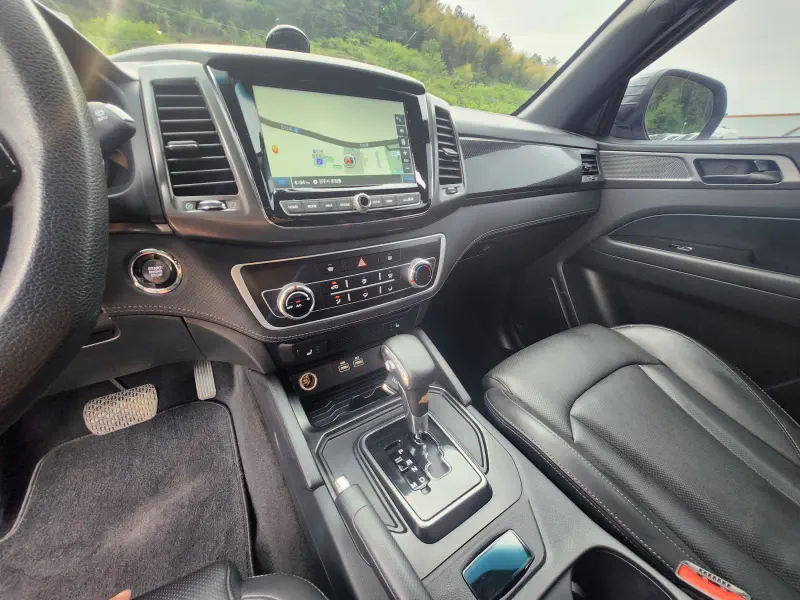 SsangYong Rexton Sports