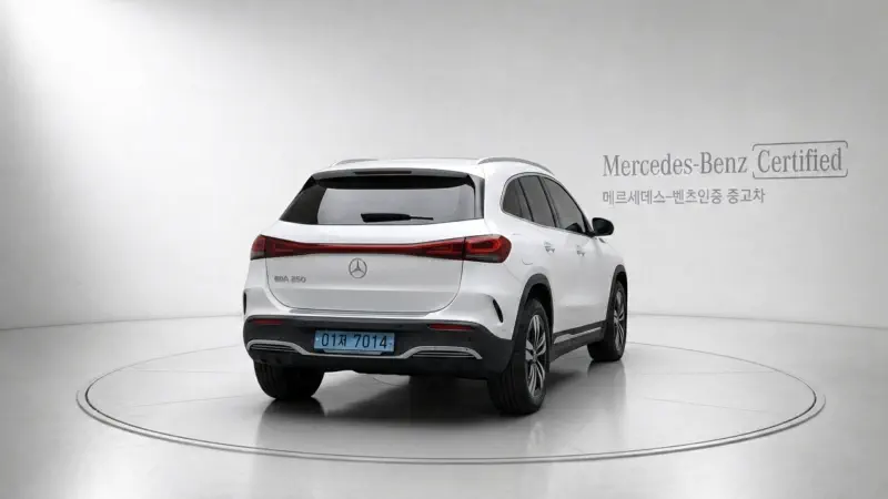 Mercedes-Benz EQA