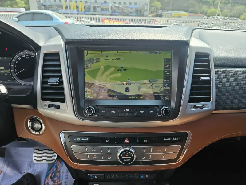 SsangYong Rexton Sports