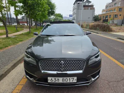 Lincoln Mkz