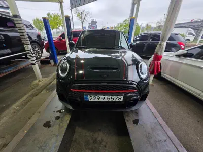 MINI Cooper Convertible